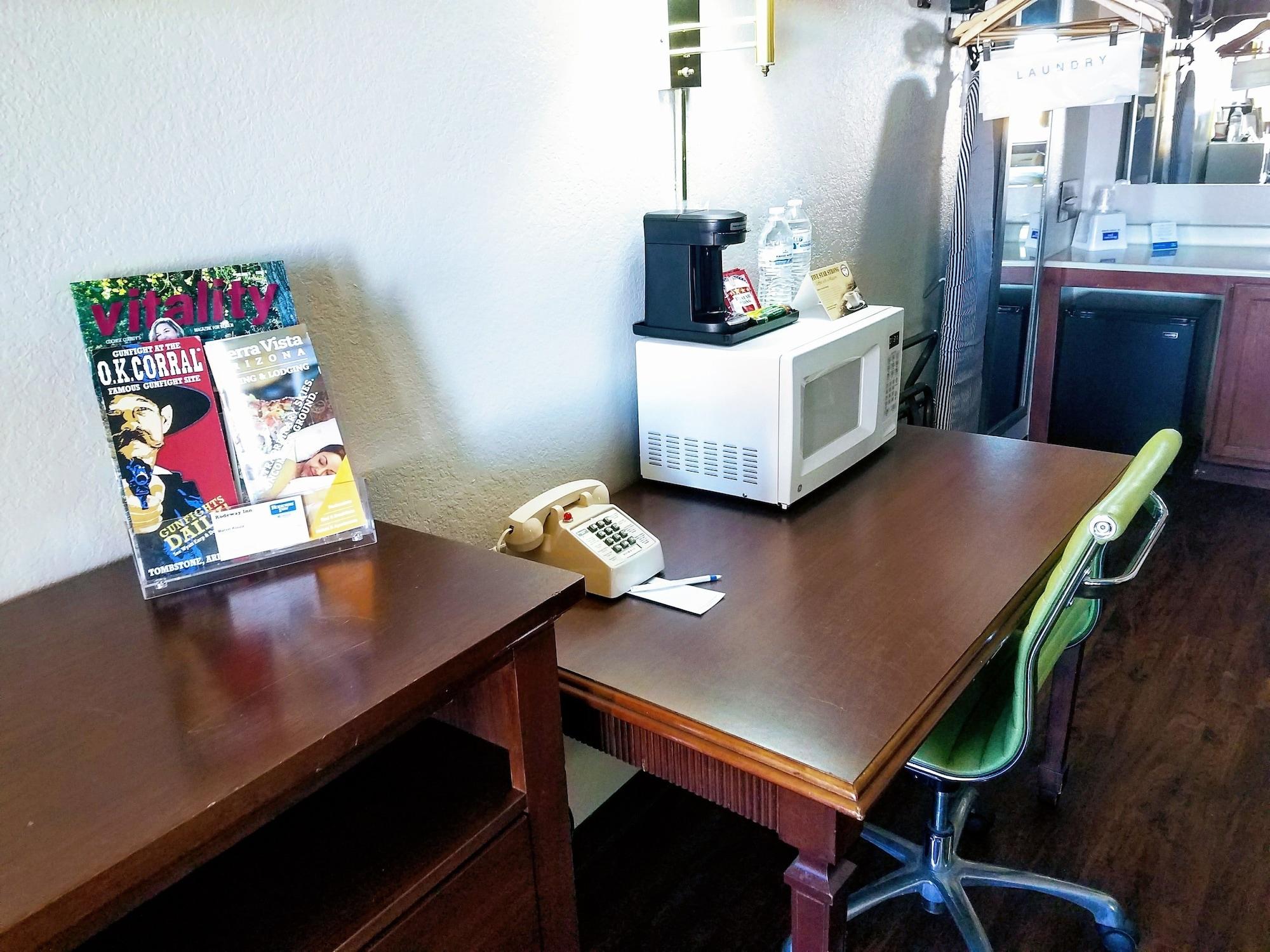 סיירה ויסטה Rodeway Inn Near Ft Huachuca מראה חיצוני תמונה